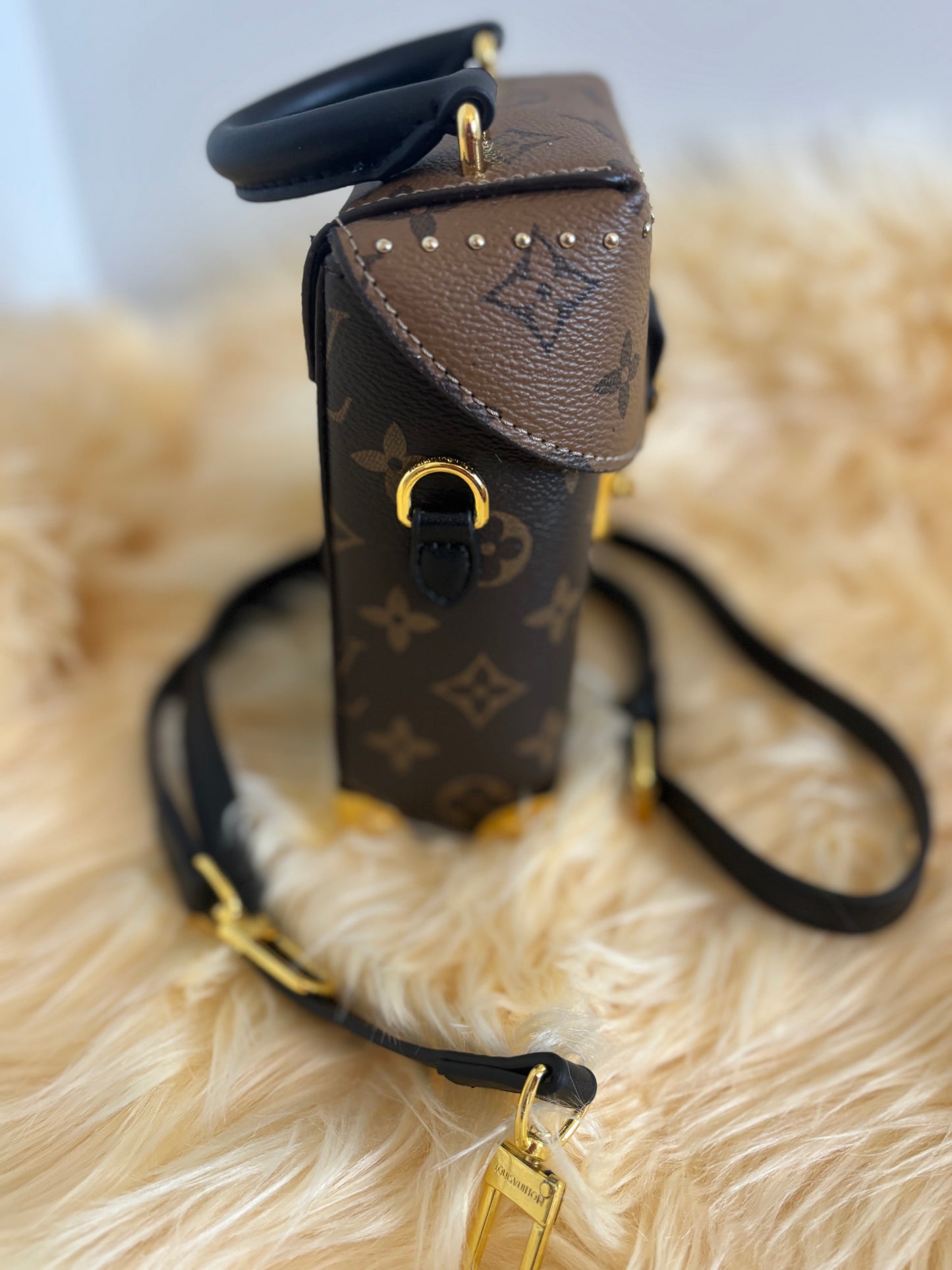 Glam Monogram Trunkette โ Crossbody (Inspired) ๐