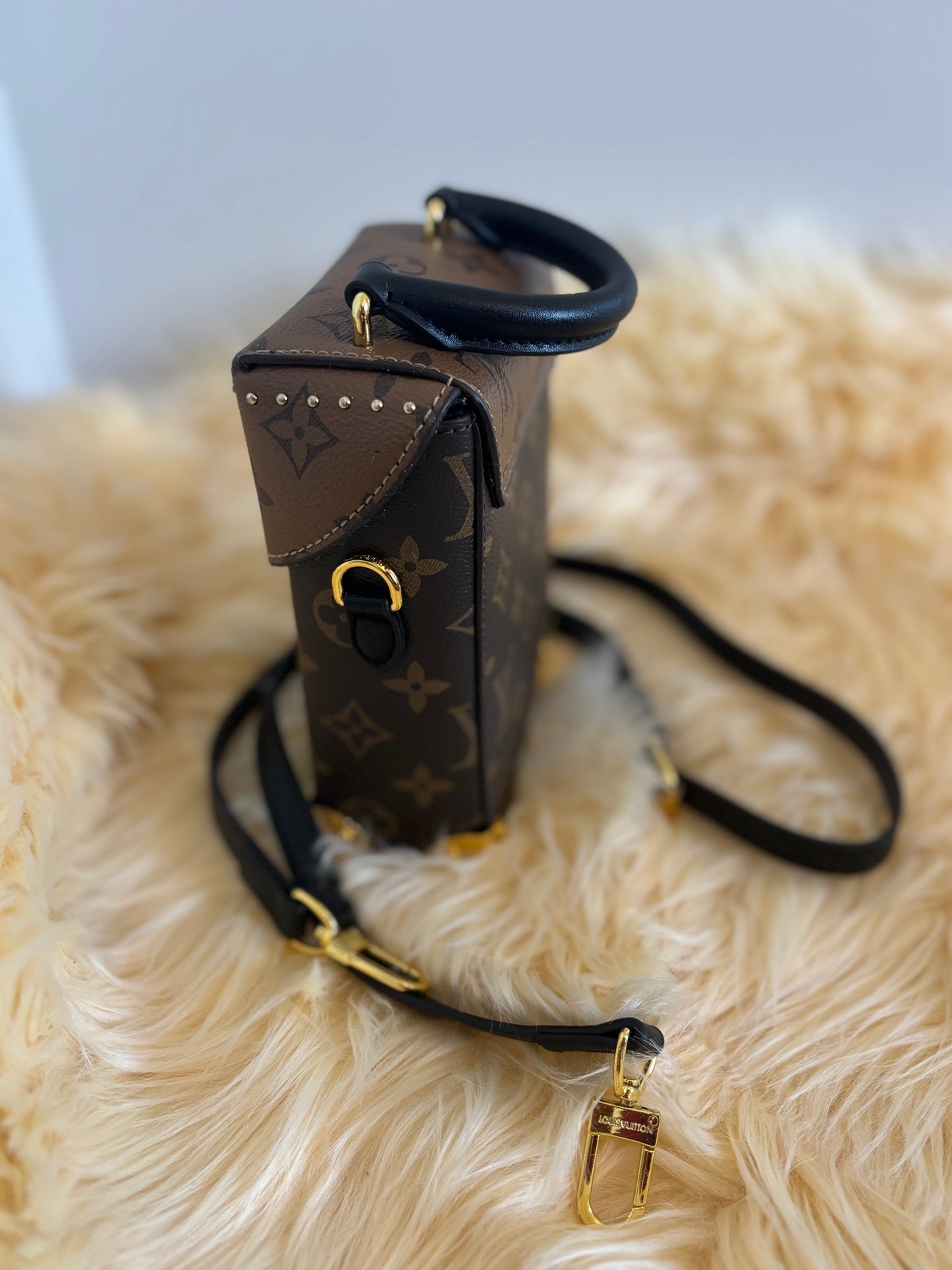 Glam Monogram Trunkette โ Crossbody (Inspired) ๐