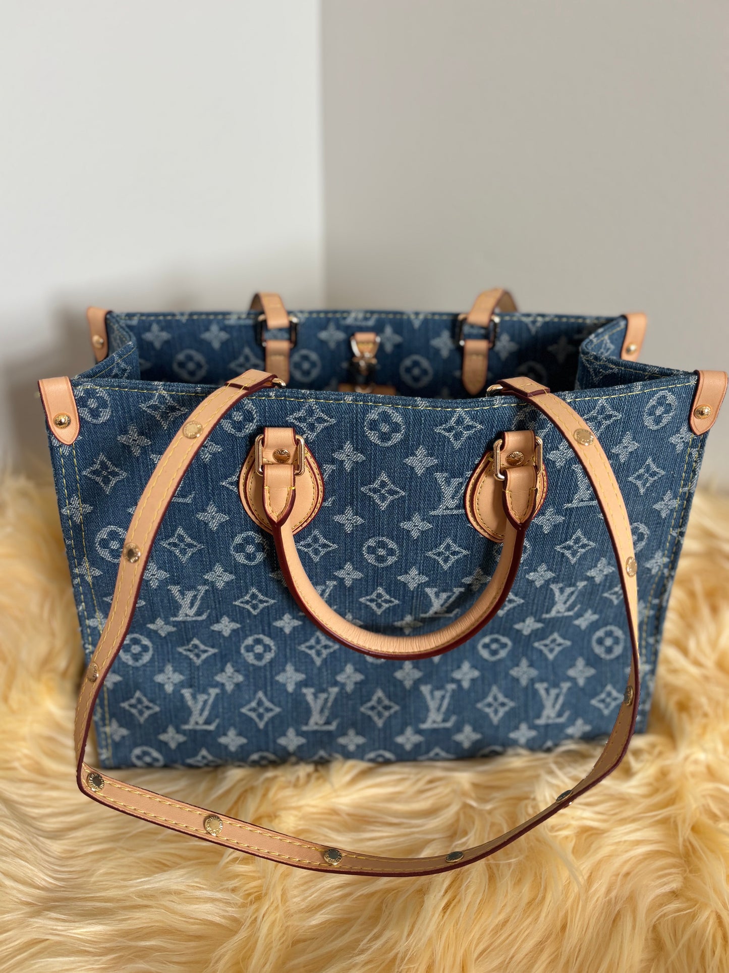 Denim Monogram City Tote โ Inspired ๐๐