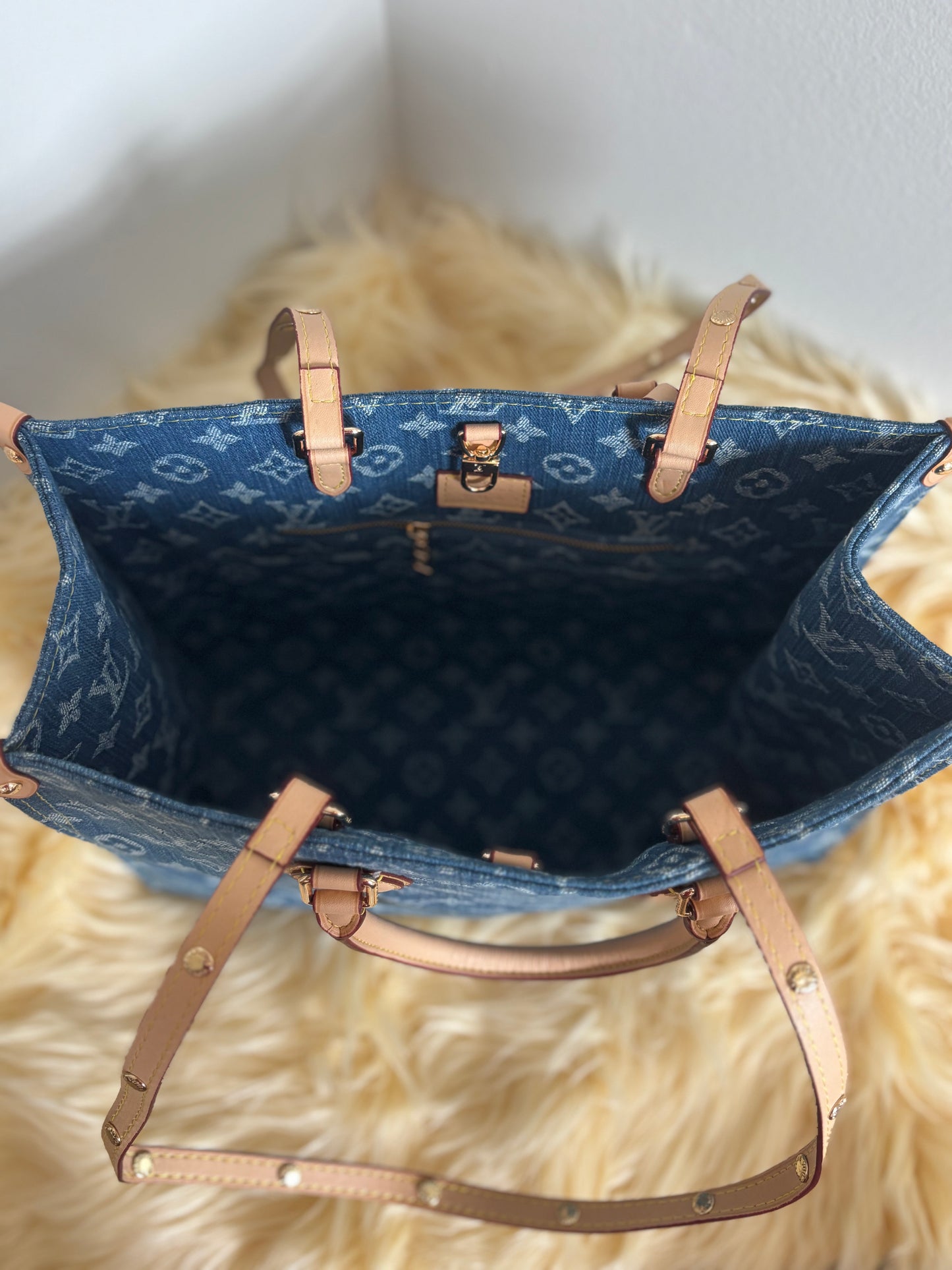 Denim Monogram City Tote โ Inspired ๐๐