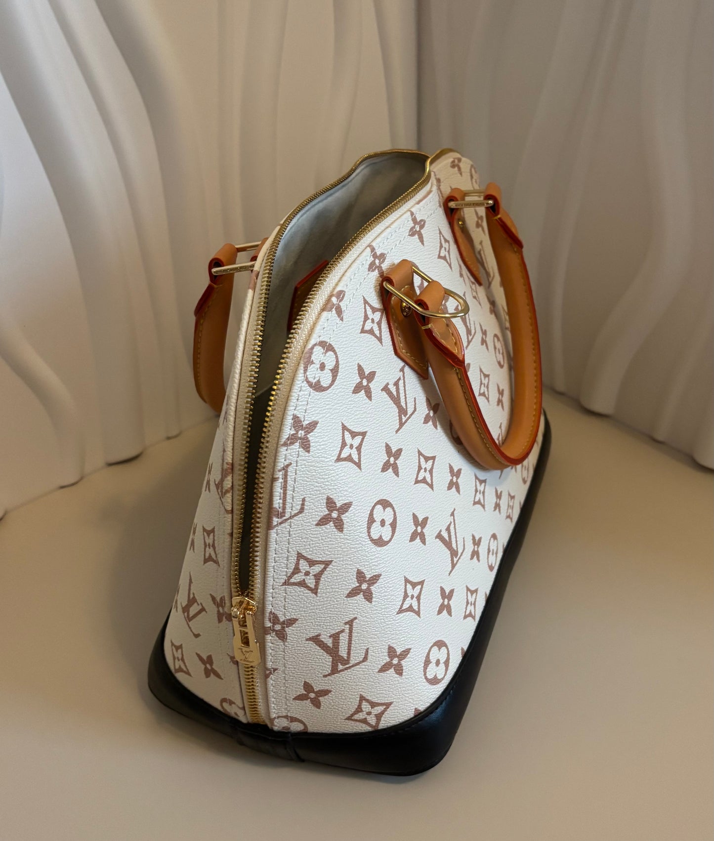 Inspired Monogram Dome Satchel โจ โ Polished, pretty, and practical. โจ