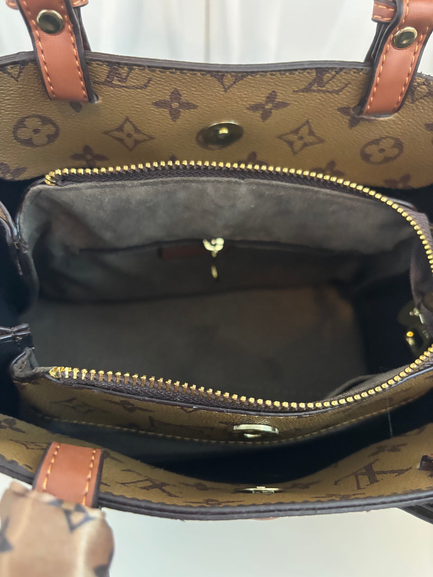 Chic Monogram City Tote โ Scarf Accent + Strap - Inspired Style- ๐