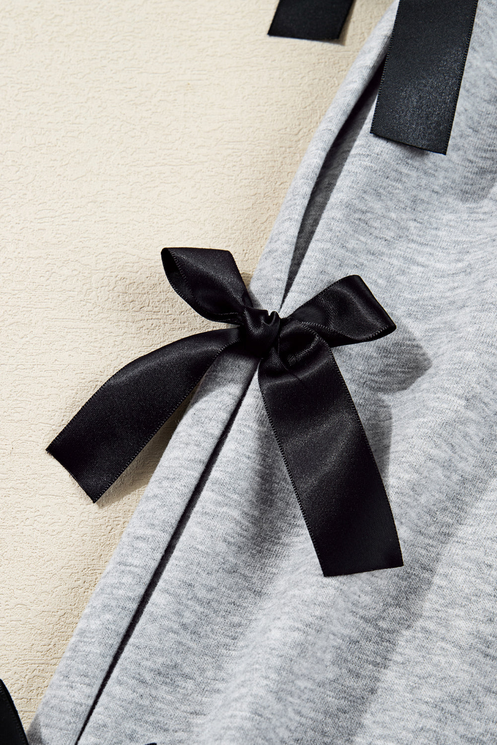 Light Grey Merry Christmas Letter Terry Flocking Ribbon Bow Split Sleeve Baggy Sweatshirt