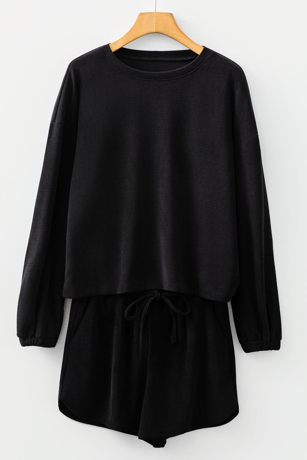 Black Solid Color Textured Knit Drop Shoulder Pullover Drawstring Shorts Set