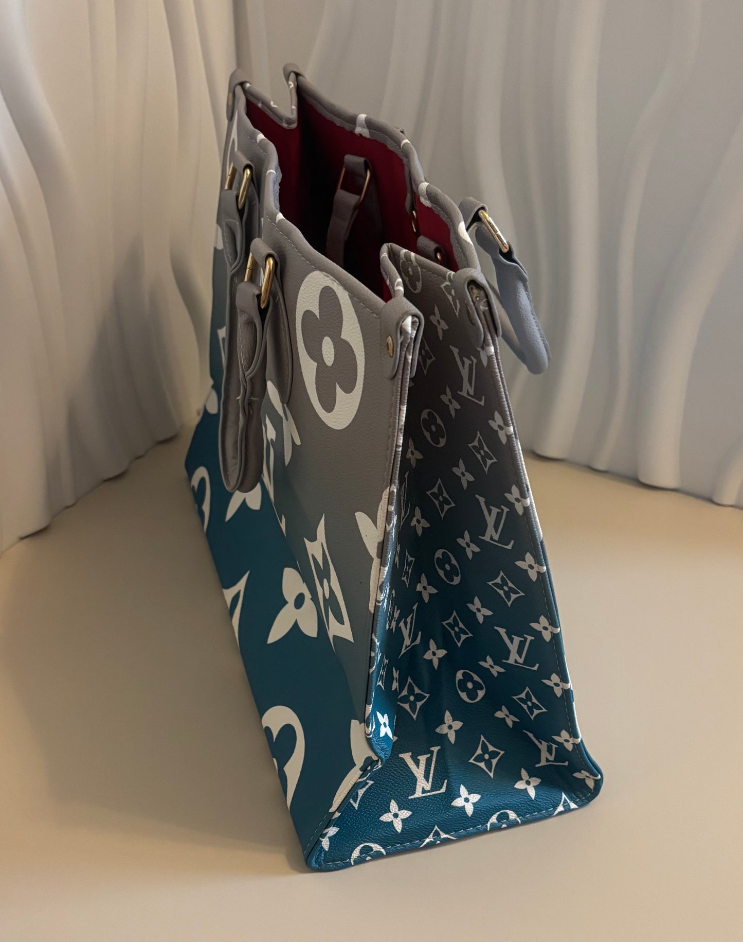 Inspired Ombré Monogram Shopper Tote ✨ – Bold, roomy, Simply Chic. ✨