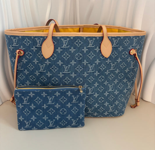 Chic Denim Monogram Tote + Wristlet — Inspired 💙👜