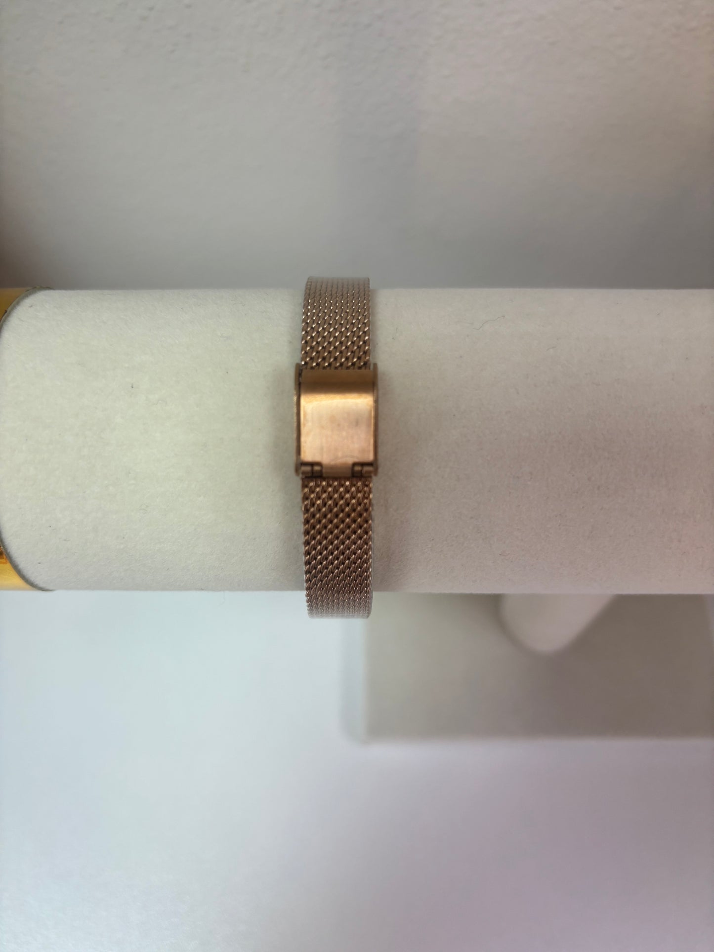 Inspired Rose Gold Crystal Mesh Watch – Black Dial