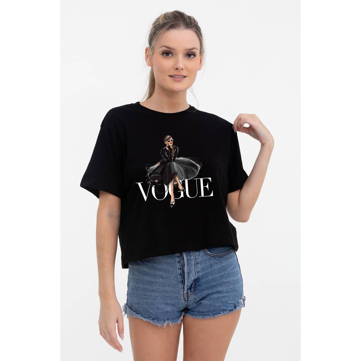 VOGUE GRAPHIC CROP TEE